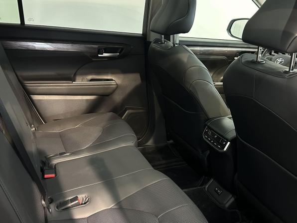 Toyota Highlander IV (XU70) с пробегом 2026 года, цена 5 590 000 рублей, 14 км, внедорожник, Автокод Объявления