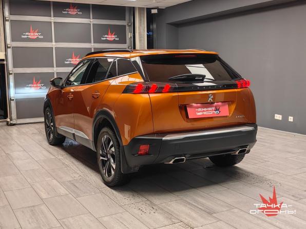Peugeot 2008 II с пробегом 2021 года, цена 1 600 000 рублей, 108000 км, внедорожник, Автокод Объявления