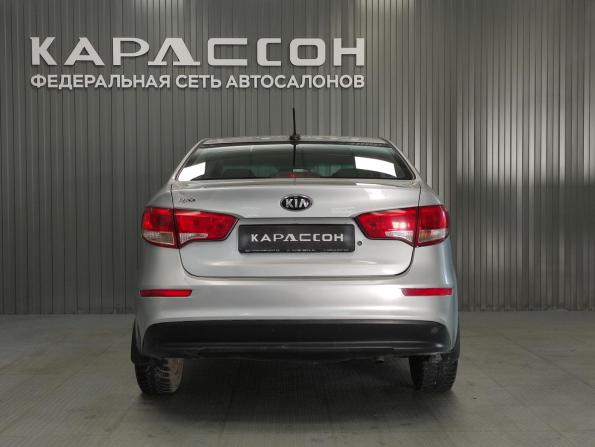 Kia Rio III Рестайлинг с пробегом 2017 года, цена 600 000 рублей, 228861 км, седан, Автокод Объявления