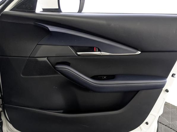 Mazda CX-30 I с пробегом 2020 года, цена 2 800 000 рублей, 61483 км, внедорожник, Автокод Объявления