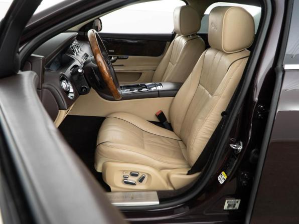 Jaguar XJ IV (X351) с пробегом 2010 года, цена 1 749 077 рублей, 109321 км, седан, Автокод Объявления