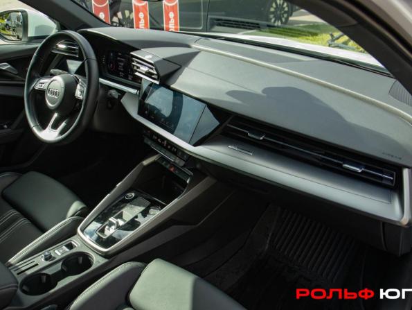 Audi A3 IV (8Y) с пробегом 2022 года, цена 2 728 000 рублей, 48229 км, седан, Автокод Объявления