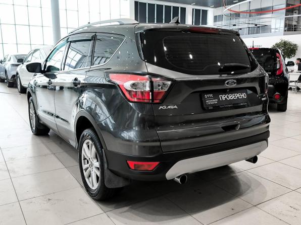 Ford Kuga II Рестайлинг с пробегом 2018 года, цена 1 699 000 рублей, 111800 км, внедорожник, Автокод Объявления