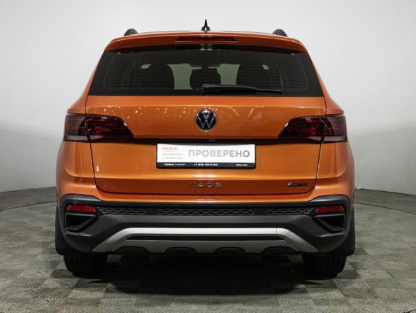 Volkswagen Taos I с пробегом 2021 года, цена 2 390 000 рублей, 50610 км, внедорожник, Автокод Объявления