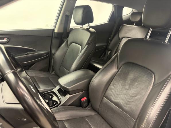 Hyundai Santa Fe III с пробегом 2012 года, цена 1 650 000 рублей, 223000 км, внедорожник, Автокод Объявления