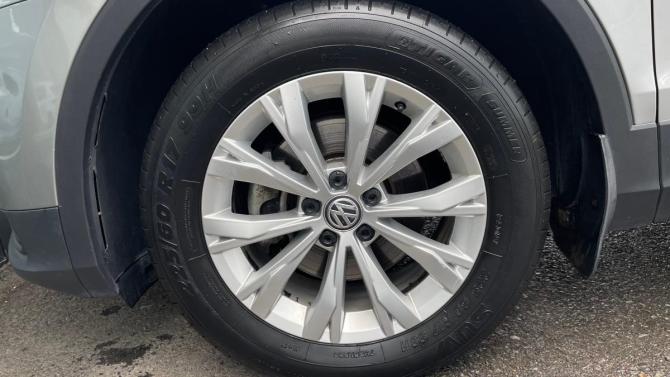 Volkswagen Tiguan II с пробегом 2020 года, цена 2 640 000 рублей, 58215 км, внедорожник, Автокод Объявления
