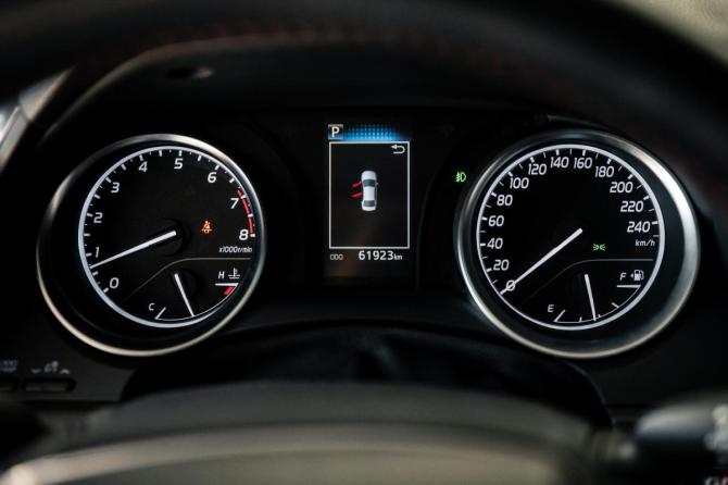 Toyota Camry VIII (XV70) Рестайлинг с пробегом 2021 года, цена 3 250 000 рублей, 61922 км, седан, Автокод Объявления
