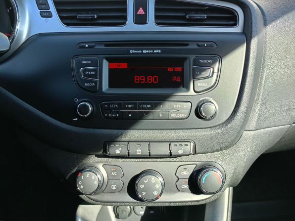 Kia Ceed II с пробегом 2012 года, цена 977 000 рублей, 182000 км, хэтчбек, Автокод Объявления