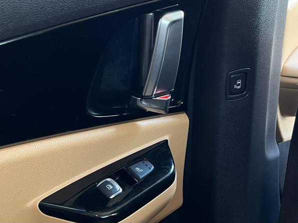 Kia Carnival IV с пробегом 2021 года, цена 4 140 000 рублей, 123713 км, минивэн, Автокод Объявления