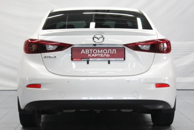 Mazda Axela III Рестайлинг с пробегом 2018 года, цена 1 250 000 рублей, 71142 км, седан, Автокод Объявления