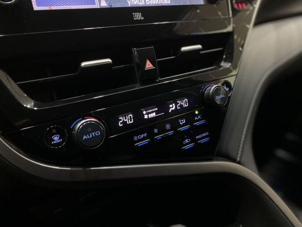 Toyota Camry VIII (XV70) Рестайлинг с пробегом 2021 года, цена 3 149 900 рублей, 164000 км, седан, Автокод Объявления