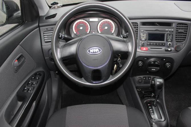 Kia Rio II Рестайлинг с пробегом 2011 года, цена 627 000 рублей, 189222 км, хэтчбек, Автокод Объявления