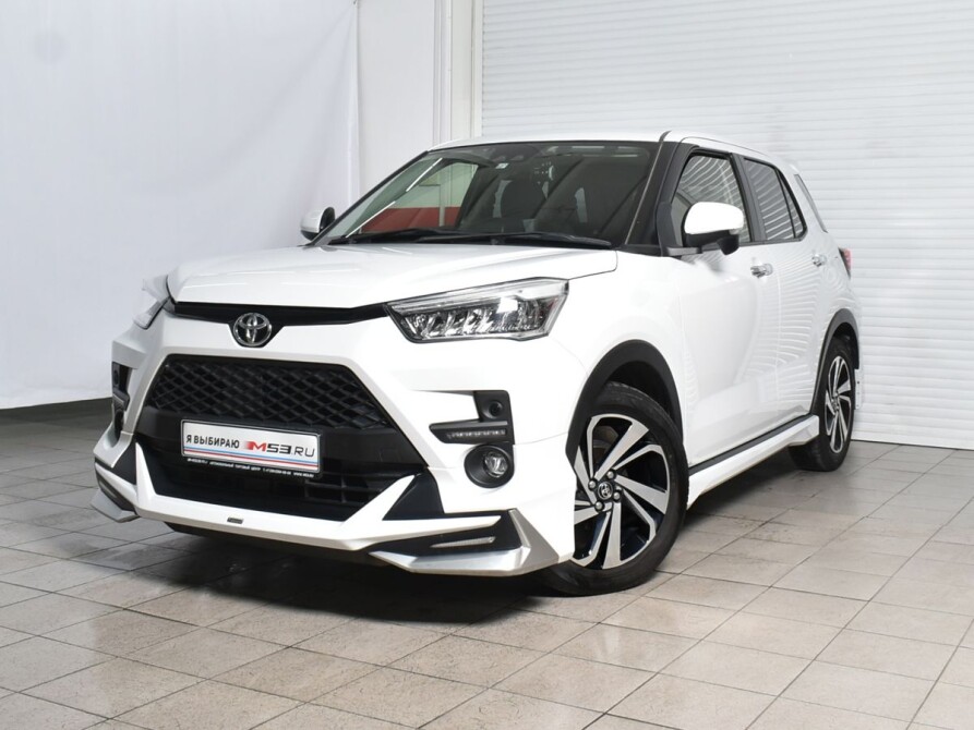 Toyota raize отзывы владельцев. Тойота райз 2019. Тойота райс 2020 простая комплектация. Тойота райз 2019. Тойота райзе 2021.