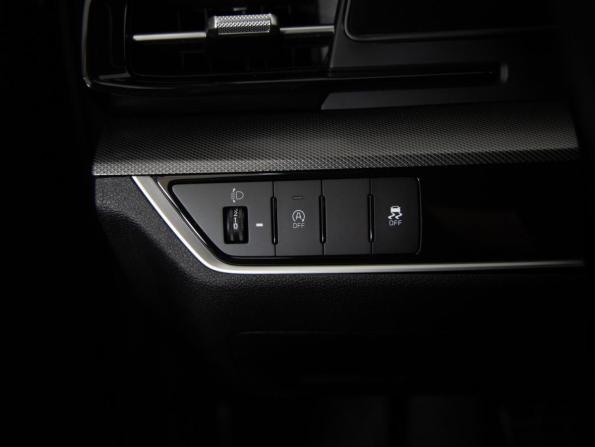 Kia Sportage V с пробегом 2023 года, цена 3 999 000 рублей, 15634 км, внедорожник, Автокод Объявления