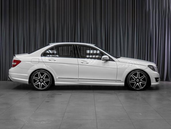 Mercedes-Benz C-Класс III (W204) Рестайлинг с пробегом 2012 года, цена 1 819 000 рублей, 197020 км, седан, Автокод Объявления