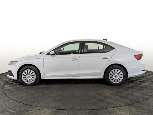 Skoda Octavia IV (A8) с пробегом 2021 года, цена 2 140 000 рублей, 73007 км, лифтбек, Автокод Объявления
