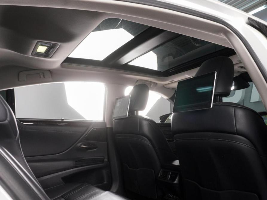Lexus ES VII Минеральные Воды  - изображение 13