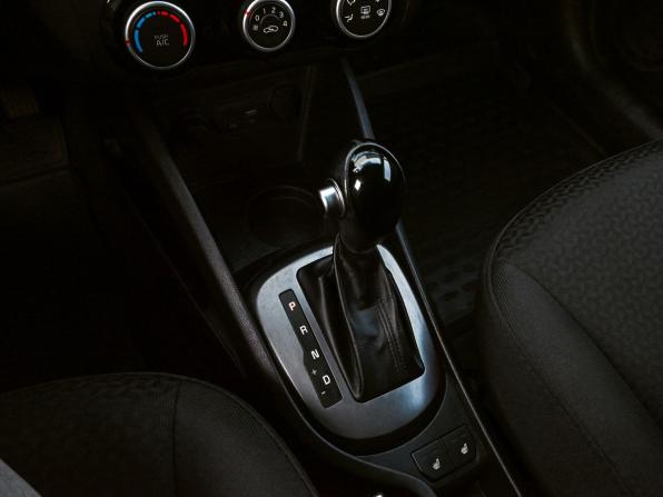 Kia Rio III Рестайлинг с пробегом 2016 года, цена 1 085 000 рублей, 157167 км, хэтчбек, Автокод Объявления
