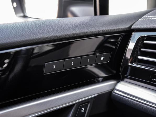 Volkswagen Touareg III с пробегом 2020 года, цена 5 410 000 рублей, 158044 км, внедорожник, Автокод Объявления