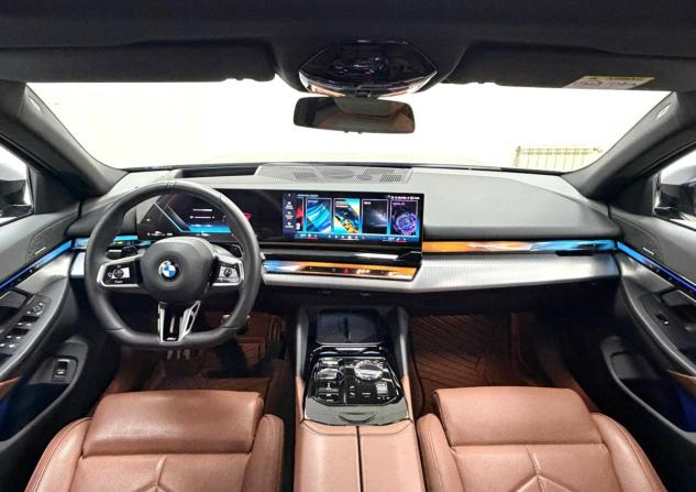 BMW 5 серии VIII (G60/G61/G68) с пробегом 2024 года, цена 7 895 000 рублей, 17358 км, седан, Автокод Объявления