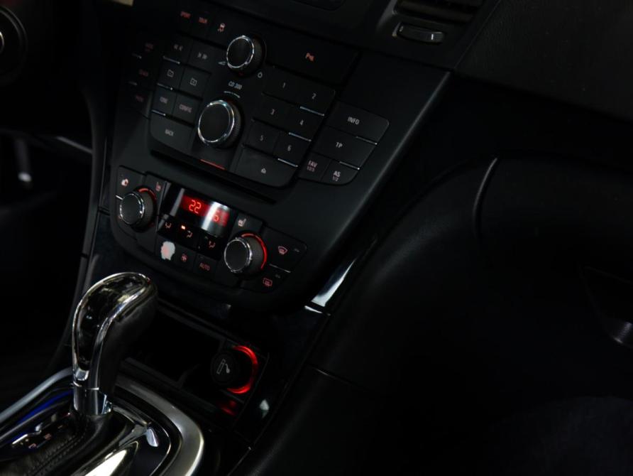 Opel Insignia I Москва  - изображение 14
