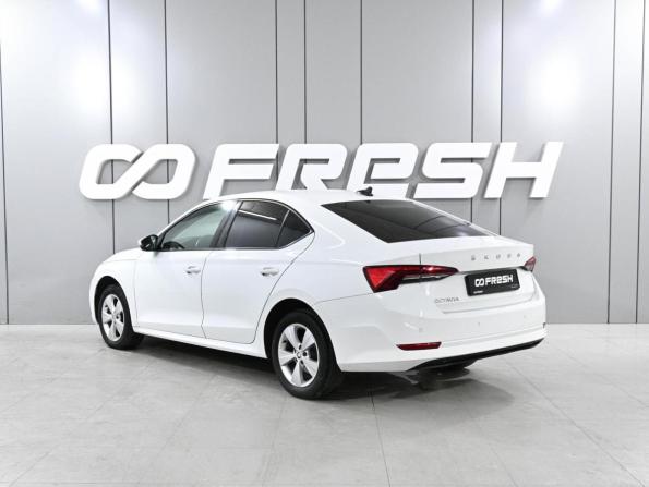 Skoda Octavia IV (A8) с пробегом 2021 года, цена 2 150 000 рублей, 140690 км, лифтбек, Автокод Объявления