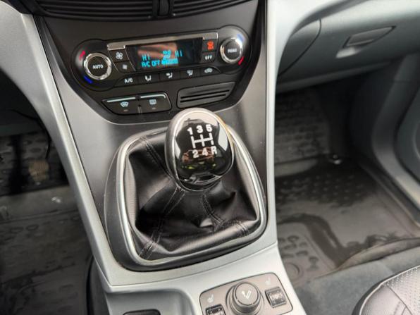 Ford C-MAX II с пробегом 2012 года, цена 780 000 рублей, 203150 км, минивэн, Автокод Объявления