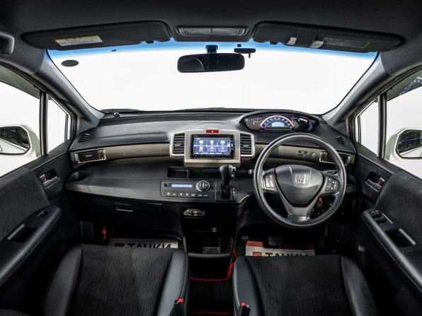 Honda Freed I Рестайлинг 2 с пробегом 2016 года, цена 1 200 000 рублей, 162023 км, компактвэн, Автокод Объявления
