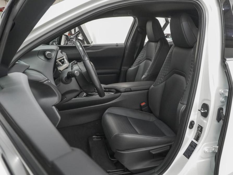 Lexus UX I Ростов-на-Дону  - изображение 10