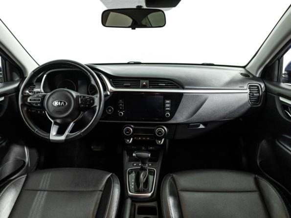 Kia Rio IV Рестайлинг с пробегом 2021 года, цена 1 799 585 рублей, 84600 км, седан, Автокод Объявления