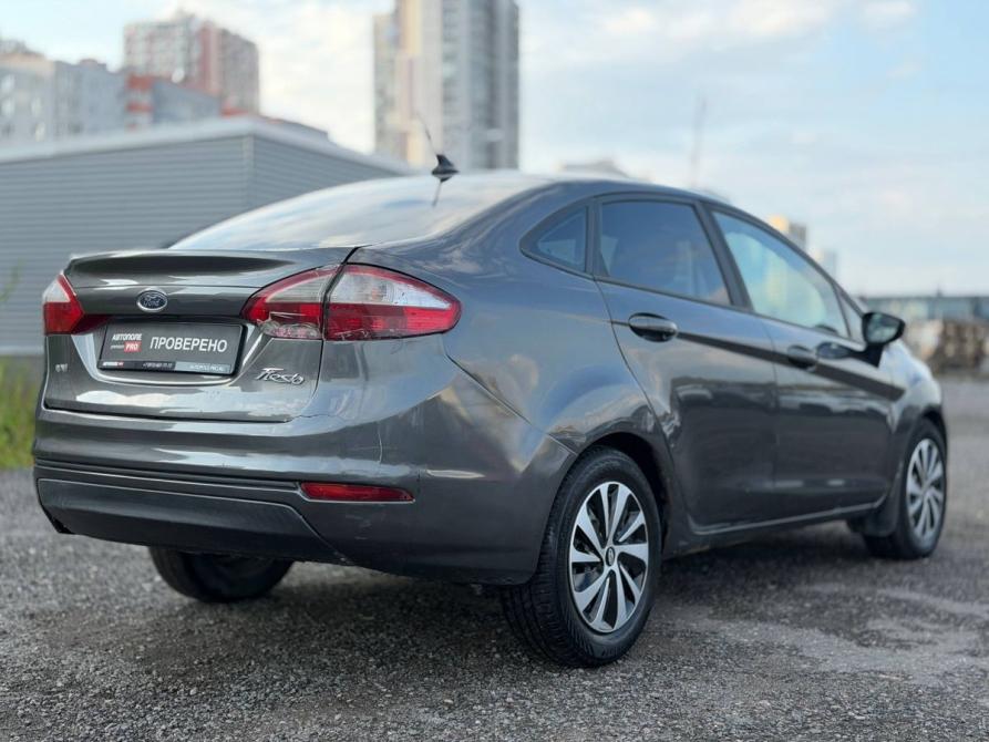 Ford Fiesta Mk6 Рестайлинг Санкт-Петербург  - изображение 3