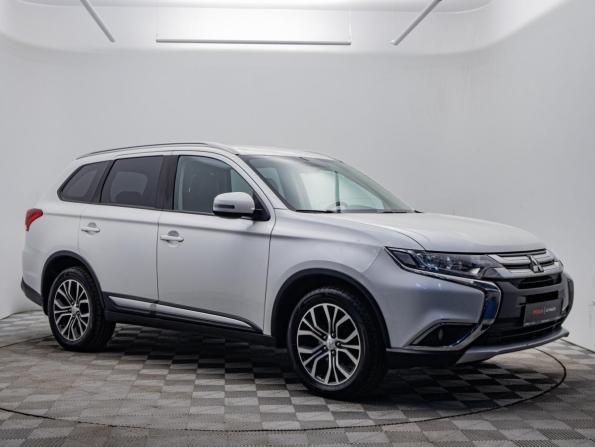 Mitsubishi Outlander III Рестайлинг 2 с пробегом 2018 года, цена 1 450 000 рублей, 274272 км, внедорожник, Автокод Объявления