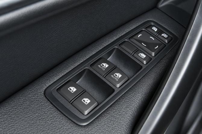 Lada (ВАЗ) Vesta I Рестайлинг (NG) с пробегом 2026 года, цена 1 829 000 рублей, 60 км, седан, Автокод Объявления