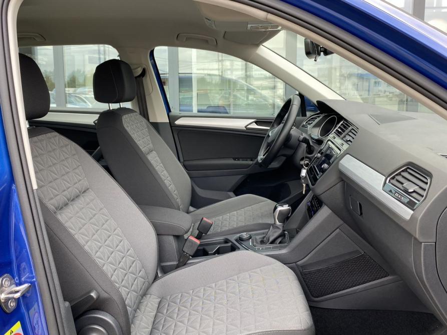 Volkswagen Tiguan II Рестайлинг Москва  - изображение 19