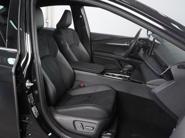 Toyota Camry IX (XV80) China Market с пробегом 2026 года, цена 4 365 000 рублей, 59 км, седан, Автокод Объявления