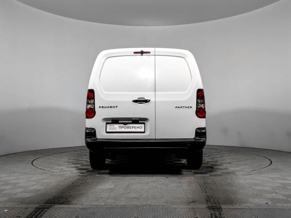 Peugeot Partner II Рестайлинг 2 с пробегом 2017 года, цена 1 550 000 рублей, 57717 км, фургон, Автокод Объявления