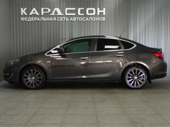 Opel Astra J Рестайлинг с пробегом 2013 года, цена 790 000 рублей, 212445 км, седан, Автокод Объявления