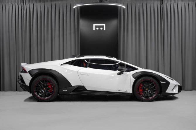 Новый Lamborghini Huracán I Рестайлинг 2023 года, цена 42 900 000 рублей, купе, Автокод Объявления