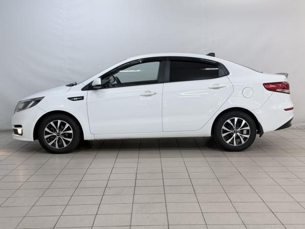 Kia Rio III Рестайлинг с пробегом 2017 года, цена 1 080 000 рублей, 137309 км, седан, Автокод Объявления