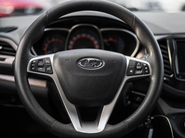 Lada (ВАЗ) Vesta I с пробегом 2019 года, цена 880 000 рублей, 138918 км, универсал, Автокод Объявления