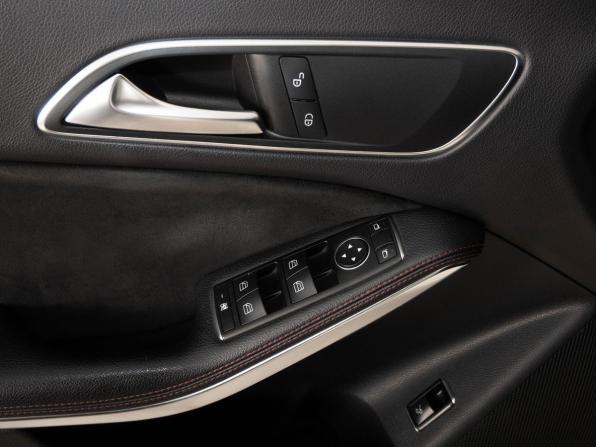 Mercedes-Benz CLA I (C117 X117) с пробегом 2014 года, цена 1 650 000 рублей, 179863 км, седан, Автокод Объявления