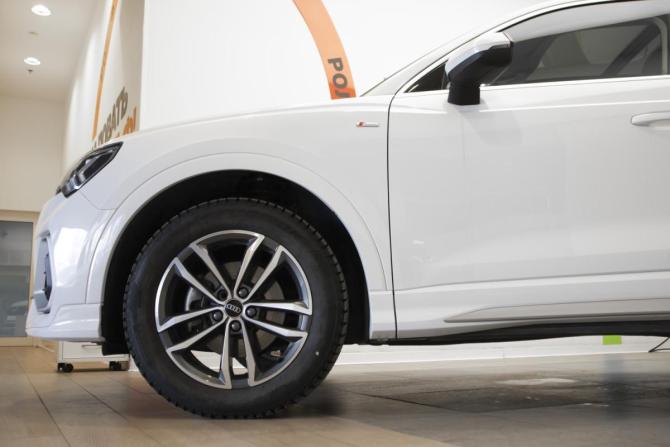 Audi Q3 II (F3) с пробегом 2023 года, цена 3 990 000 рублей, 37652 км, внедорожник, Автокод Объявления