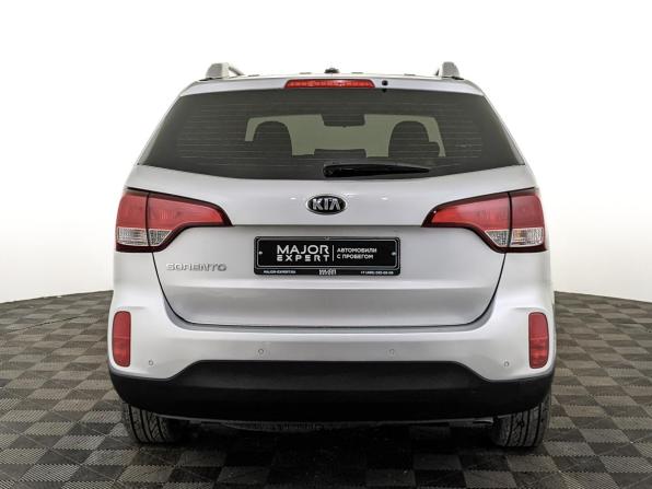 Kia Sorento II Рестайлинг с пробегом 2018 года, цена 1 955 000 рублей, 100825 км, внедорожник, Автокод Объявления