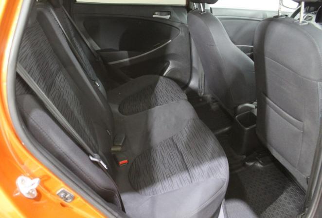 Hyundai Solaris I Рестайлинг с пробегом 2015 года, цена 780 000 рублей, 185487 км, седан, Автокод Объявления