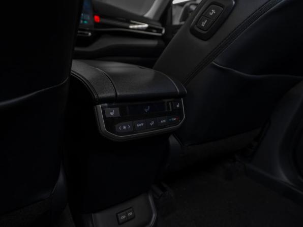Toyota Highlander IV (XU70) с пробегом 2025 года, цена 5 500 000 рублей, 50 км, внедорожник, Автокод Объявления