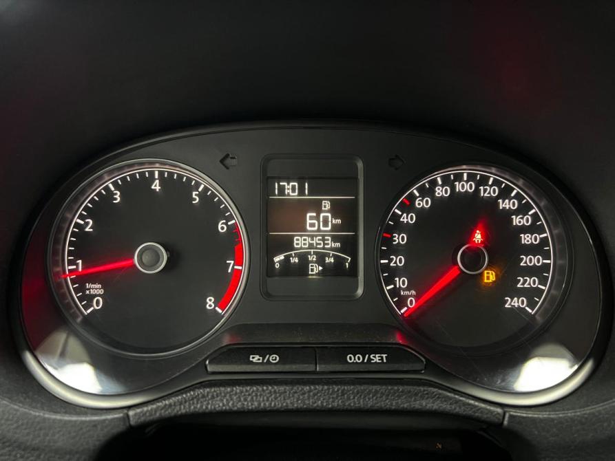 Volkswagen Polo V Рестайлинг Казань  - изображение 8