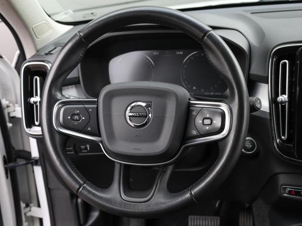 Volvo XC40 I с пробегом 2019 года, цена 2 997 000 рублей, 97000 км, внедорожник, Автокод Объявления