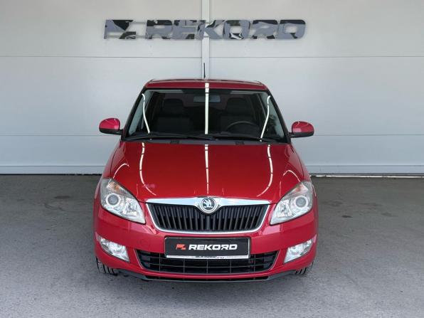 Skoda Fabia II Рестайлинг с пробегом 2013 года, цена 779 000 рублей, 68478 км, хэтчбек, Автокод Объявления