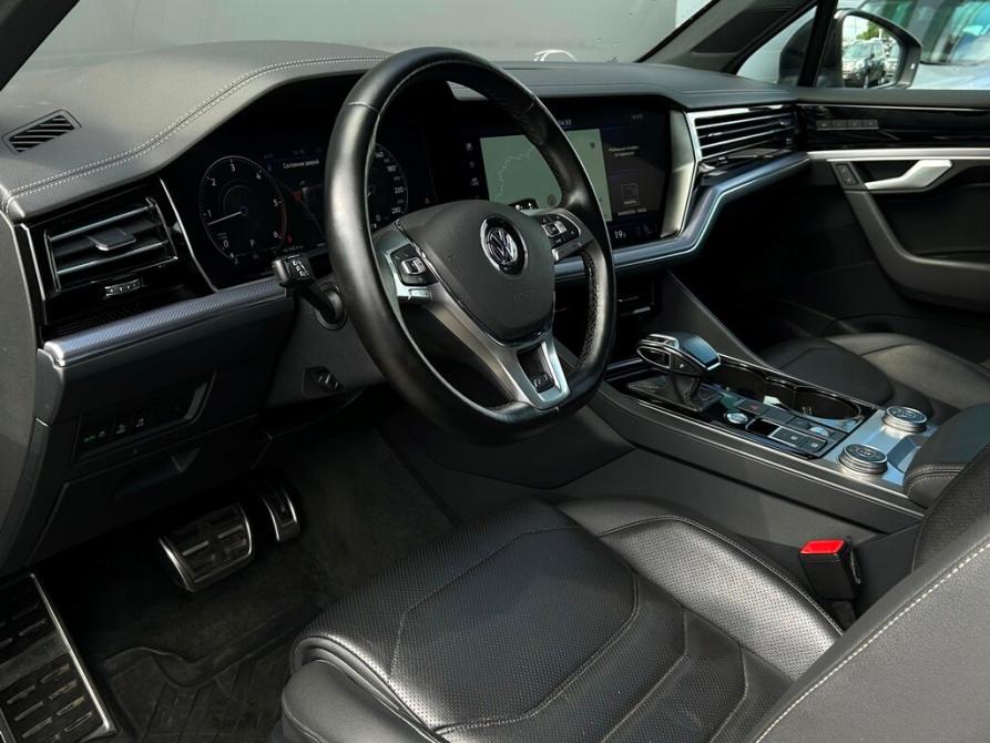 Volkswagen Touareg III Санкт-Петербург  - изображение 5