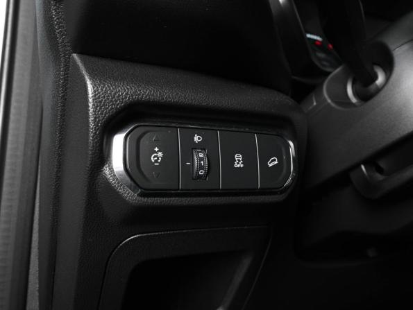 Haval Jolion I Рестайлинг с пробегом 2024 года, цена 2 149 000 рублей, 28275 км, внедорожник, Автокод Объявления